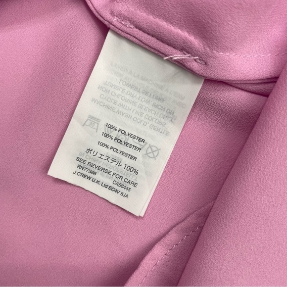 J. Crew V Neck Flutter Sleeve
Lilac Blouse Size 2 Short Sleeve Purple - Picture 5 of 8